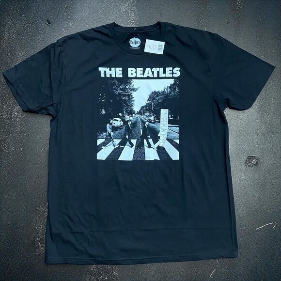 The Beatles Abbey Road Album Cover Graphic Black T-Shirt Unisex Size XL NWT - Picture 1 of 7